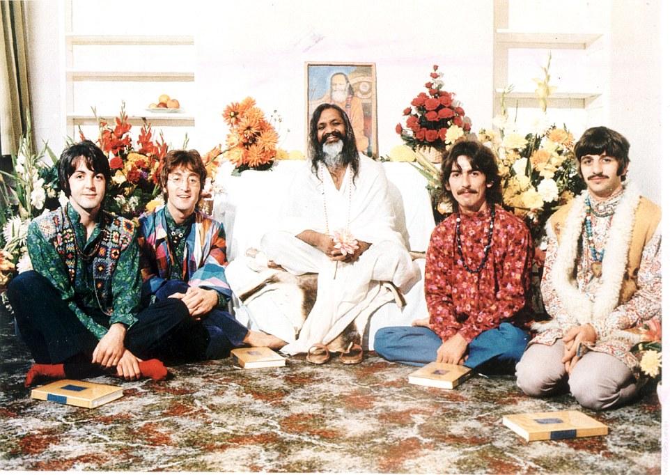 03 beatles in ashram